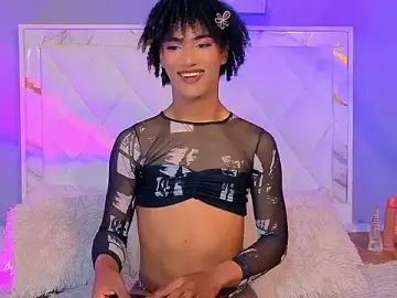 Stripchat Free Porn Cam of melody-rouss