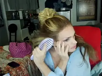 Stripchat Adult Webcams of StarinThecloudz