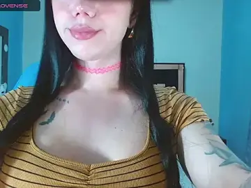Stripchat Live Sex Cam of karla_zambrano