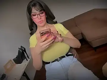 Stripchat Free Live Porn of GiftedGirl4u