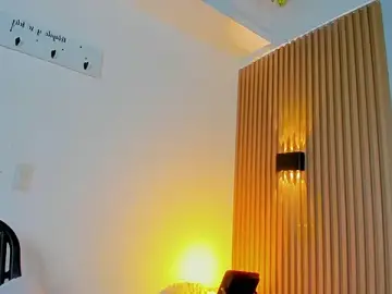 Stripchat Free Live Porn of Miss_KhalifaDoll