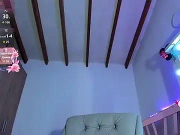 Stripchat Sex Cam of SkyeGabbyRose