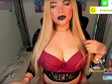 Stripchat Sex Cam of xHugeHarleySelfsuckerx