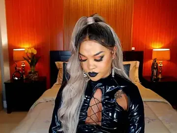Stripchat Best live sex cam show of MarryQueen22