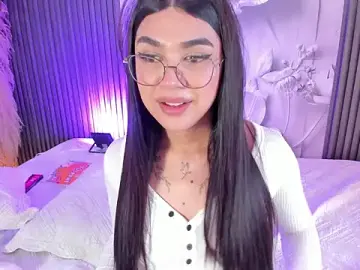 Stripchat Nude Webcam of RoseCassie