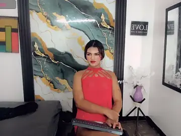 Stripchat Sex Cam of Alejandra_montenegro