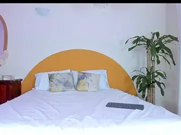 Stripchat Best Webcam of AlinaSimmons