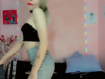 Stripchat Free Live Porn of raven_estrada_