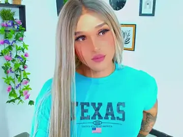 Stripchat Sex Cam of TaylorMon