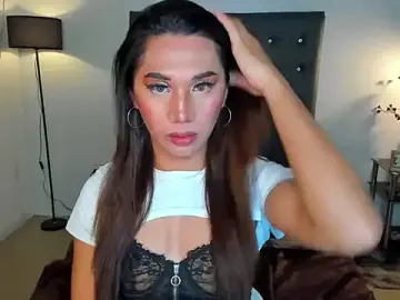 Stripchat Sex Cam of UrSeductiveCriselda