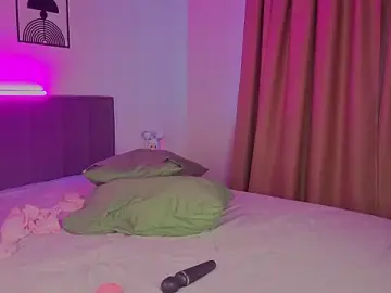 Stripchat Live Sex Cam of Olivia-Pink