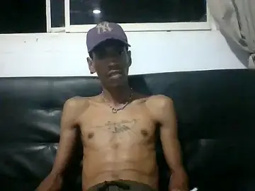 Stripchat Live Sex of AlbertBigCock