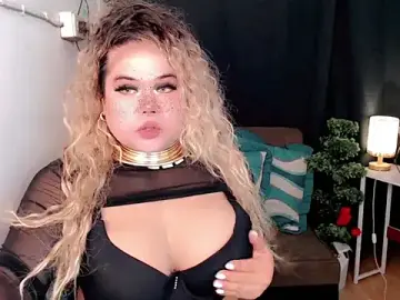 Stripchat Sex Cam of Goddes12inchTS