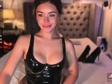 Stripchat Sex Chat of ParisianDoll