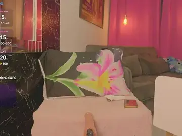 Stripchat Best live sex cam show of sweet_kamil