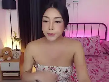 Stripchat Live Porn of SizzlingSavannaTS