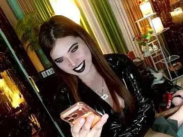 Stripchat Best live sex cam show of Queen_kendalx19