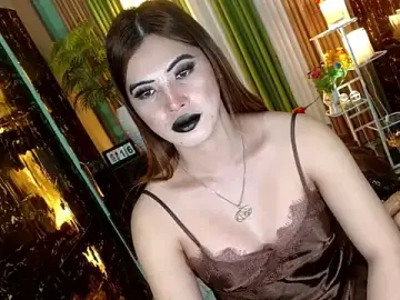 Stripchat Live Porn of Queen_kendalx19