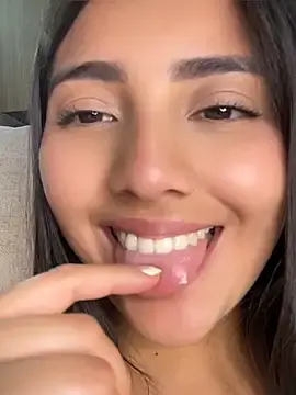 Stripchat Free Live Porn of Sammyy_torres