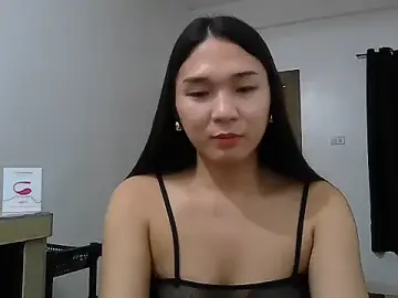 Stripchat Free Live Porn of cumslut_selena69