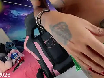 Stripchat Best Webcam of Nella_Dolls