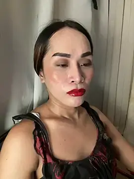 Stripchat Sex Cam of RomanticPearlTS