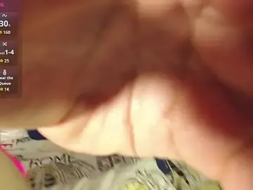 Stripchat Nude Webcam of mia_sweet_55