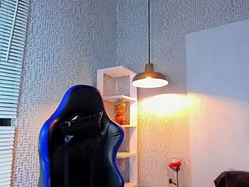 Stripchat Nude Webcam of mxli_divine_