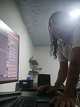 Stripchat Free Porn Cam of Dirty_Salome2