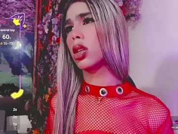 Stripchat Free Porn Cam of Honey_Balenciaga