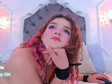 Stripchat Watch Live Sex Cams of kendallspears_1