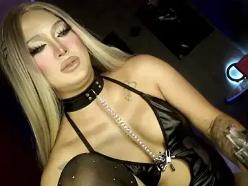 Stripchat Live Porn of Madisson_hopper