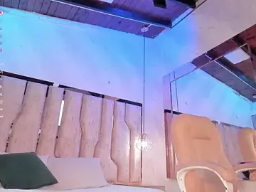 Stripchat Live Sex Cam of ari_monet