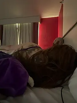 Stripchat Live Sex of UrHellBri-L