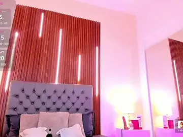 Stripchat Best live sex cam show of Viannca__