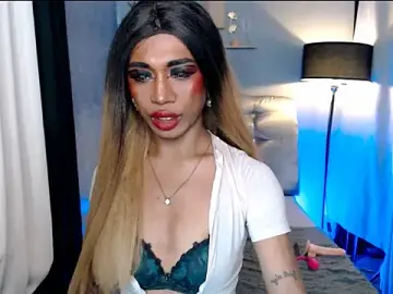 Stripchat Live Porn of TsBlackHORSECOCKcalix