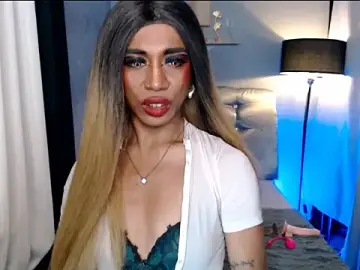 Stripchat Live Sex of TsBlackHORSECOCKcalix