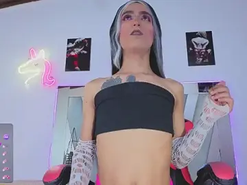 Stripchat Free Porn Cam of SupraDollx