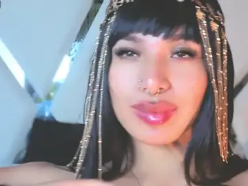 Stripchat Best Webcam of MeelFox