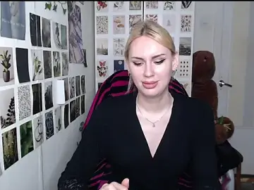Stripchat Free Porn Cam of CapriScorpion