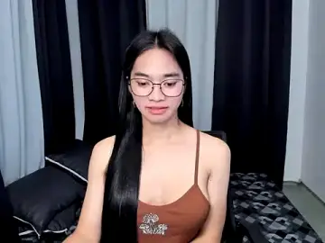 Stripchat Sex Chat of AsianPetiteMarian