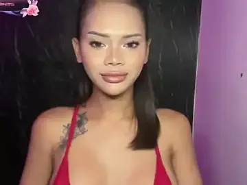 Stripchat Adult Video Chat of ur_holly_lexie