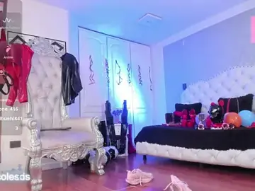 Stripchat Best live sex cam show of miss_nicolesds_