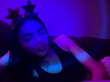 Stripchat Adult Video Chat of MarlyJess