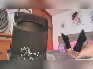 Xlovecam Live Porn of MileyBaker