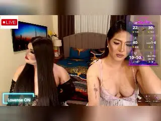Xlovecam Sex Chat of InsatiableQueensX