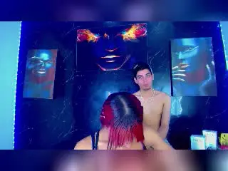 Xlovecam Nude Webcam of LuxeCouple