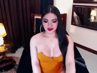 Xlovecam Adult Webcam of DominatrixDiva