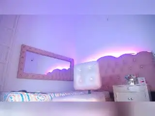 Xlovecam Private Sex Chat of SussanCrinners