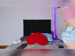 Xlovecam Watch Live Sex Cams of ValentLatin
